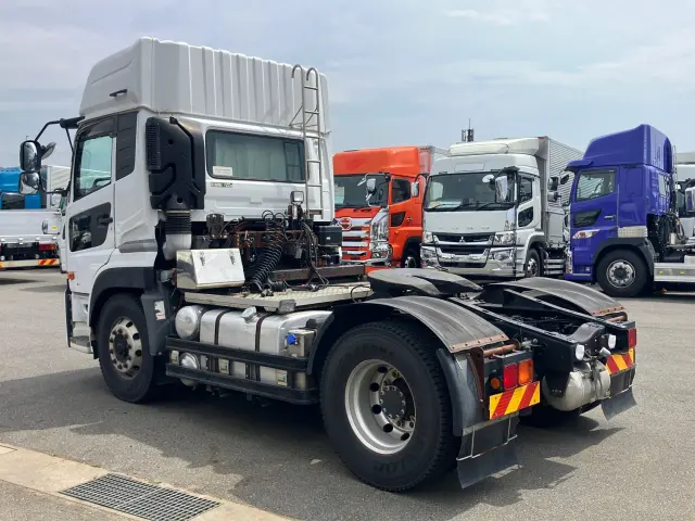 UD クオン QPG-GK5XAB(2WD)の写真4