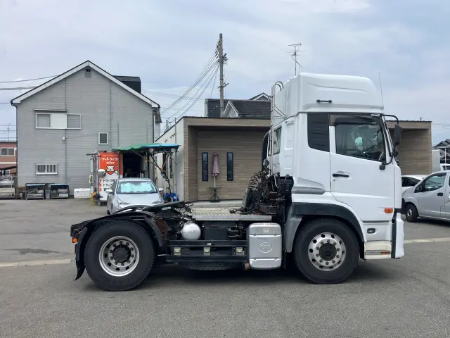 UD クオン QPG-GK5XAB(2WD)の写真6