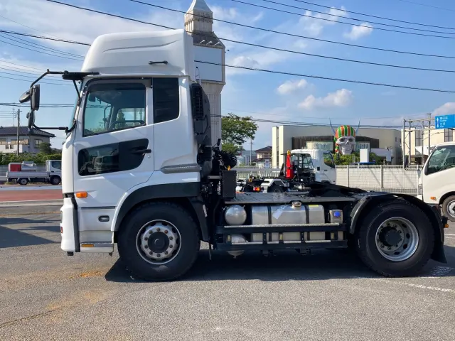 UD クオン QKG-GK6XAB(2WD)の写真5