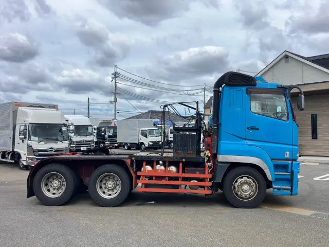 三菱 スーパーグレート QKG-FV60VJR(6x4)の写真6