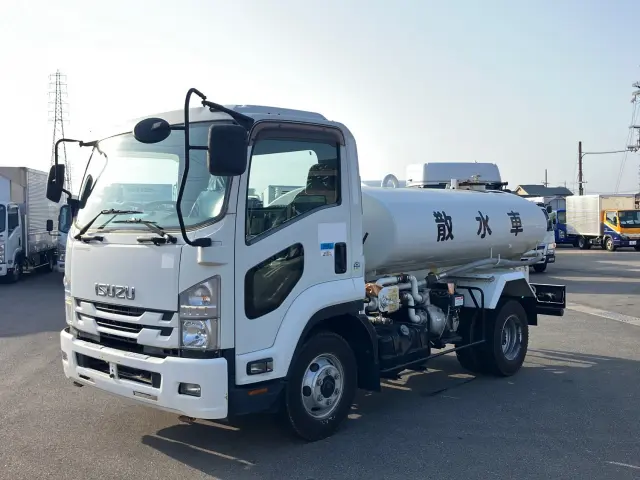 いすゞ フォワード TKG-FRR90S1(2WD)の写真1