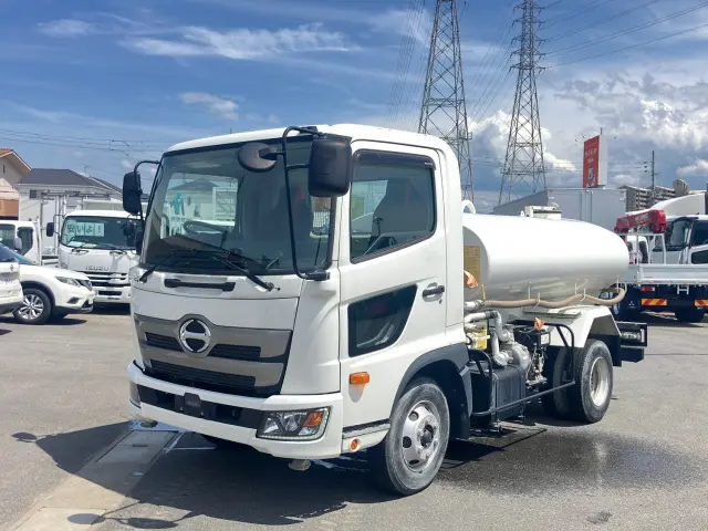 日野 レンジャー 2KG-FC2ABA(2WD)の写真1