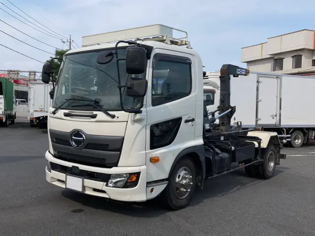 日野 レンジャー 2KG-FC2ABA(2WD)の写真1