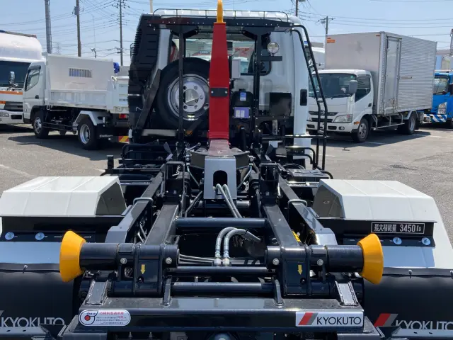 三菱 ファイター 2KG-FK72F(2WD)の写真8