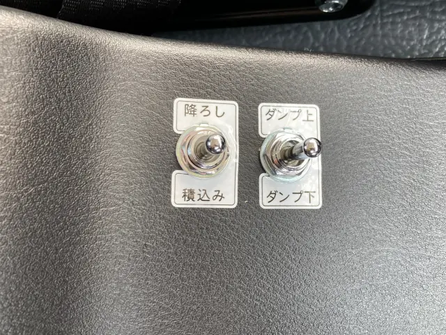 三菱 ファイター 2KG-FK72F(2WD)の写真19