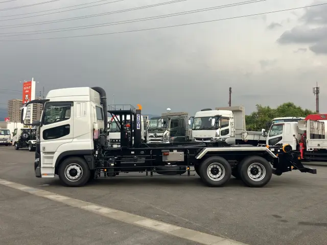 三菱 スーパーグレート 2PG-FV80HY(6x4)の写真5