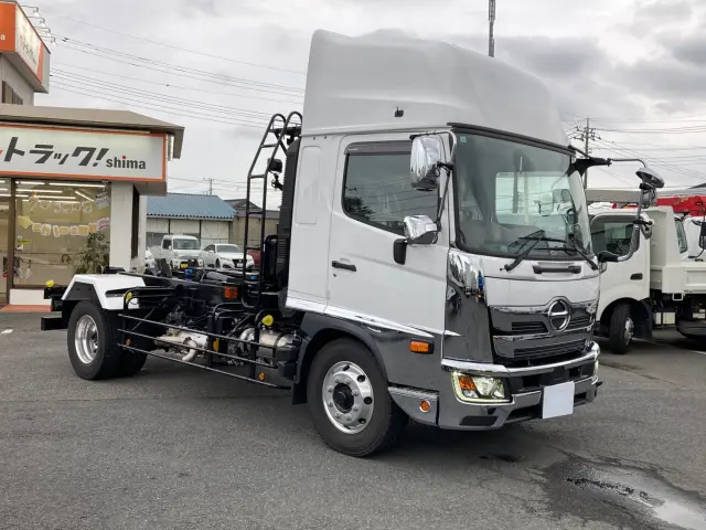 日野 レンジャー 2KG-FE2ACA(2WD)の写真2