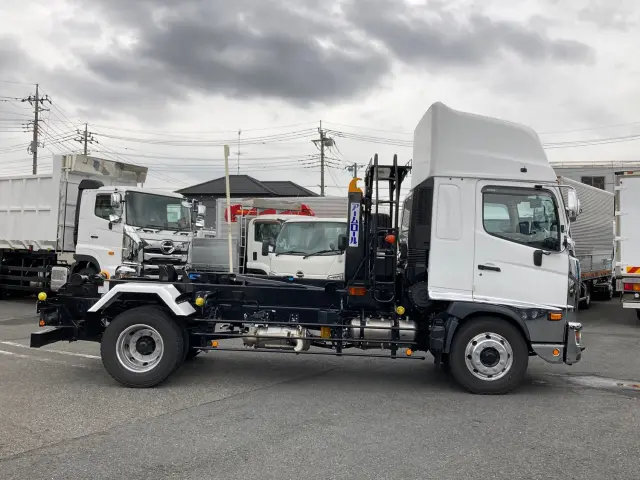 日野 レンジャー 2KG-FE2ACA(2WD)の写真6