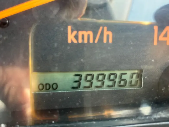 いすゞ ギガ KL-CYL23Q4(6x2)の写真17