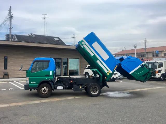 三菱 キャンター TPG-FEB90(2WD)の写真5