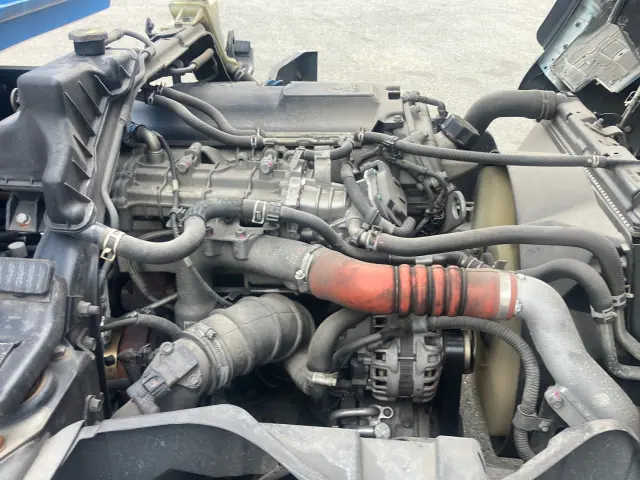 三菱 キャンター TPG-FEB90(2WD)の写真18