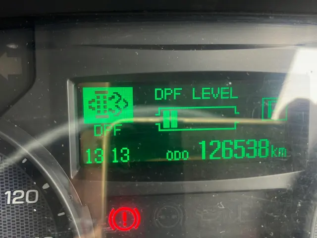 三菱 キャンター TPG-FEB90(2WD)の写真22