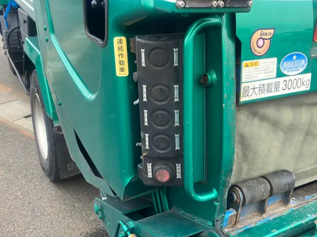 三菱 キャンター TPG-FEB90(2WD)の写真24