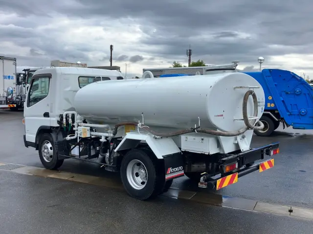 三菱 キャンター TPG-FEB90(2WD)の写真4