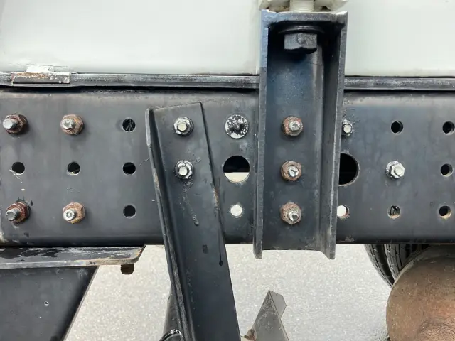 三菱 キャンター TPG-FEB90(2WD)の写真14