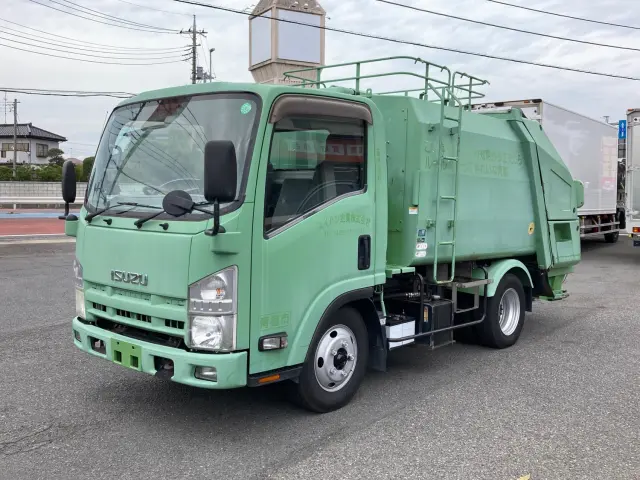 いすゞ エルフ TKG-NMR85AN(2WD)の写真1