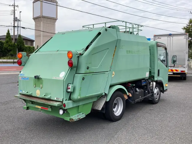 いすゞ エルフ TKG-NMR85AN(2WD)の写真3