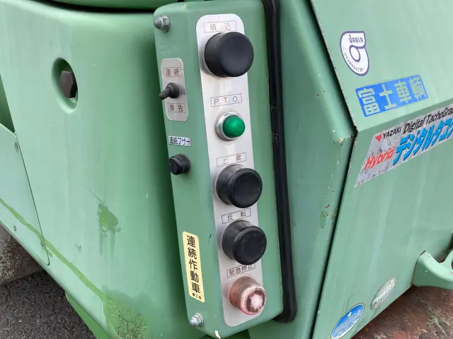 いすゞ エルフ TKG-NMR85AN(2WD)の写真21