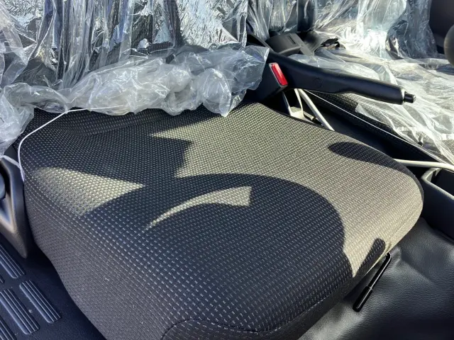 三菱 キャンター 2RG-FBAV0(2WD)の写真18