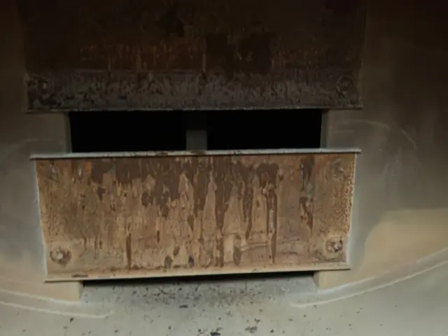 三菱 キャンター 2PG-FEB90(2WD)の写真9