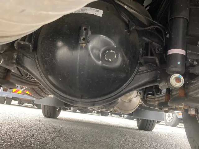 三菱 キャンター 2RG-FBAV0(2WD)の写真15