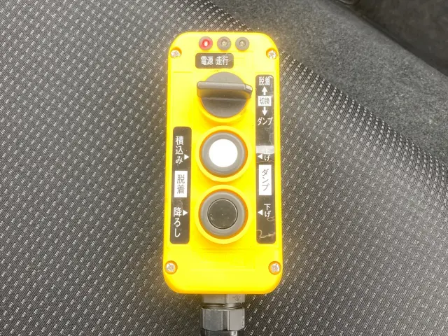 三菱 キャンター 2RG-FBAV0(2WD)の写真22