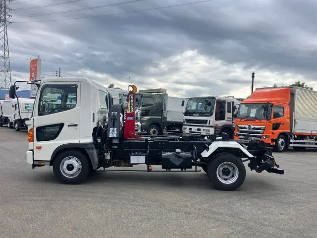 日野 レンジャー TKG-FC9JEAA(2WD)の写真5