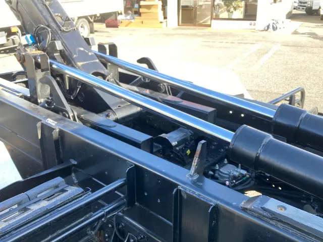 三菱 ファイター 2KG-FK72F(2WD)の写真9