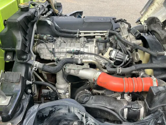 三菱 キャンター 2PG-FEAV0(2WD)の写真16