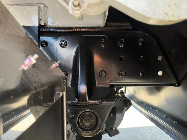 三菱 キャンター 2RG-FEAV0(2WD)の写真12