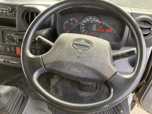 日野 デュトロ TKG-XZU600F(2WD)の写真22