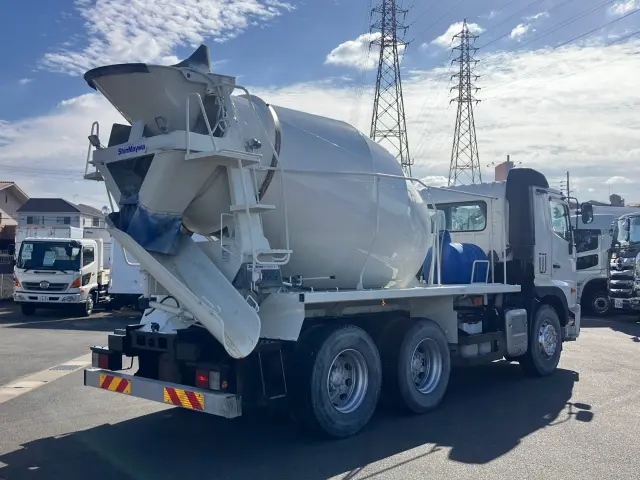 日野 プロフィア 2DG-FS1AGE(6x4)の写真3