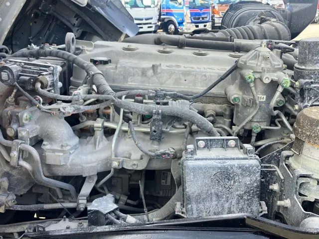 日野 プロフィア 2DG-FS1AGE(6x4)の写真17