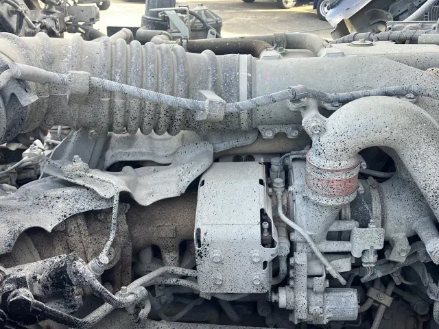 日野 プロフィア 2DG-FS1AGE(6x4)の写真18