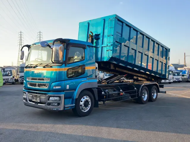 三菱 スーパーグレート QPG-FV60VY(6x4)の写真1