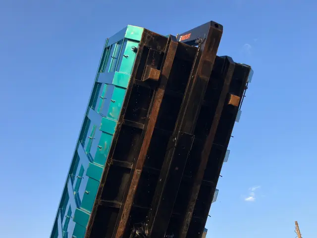 三菱 スーパーグレート QPG-FV60VY(6x4)の写真11