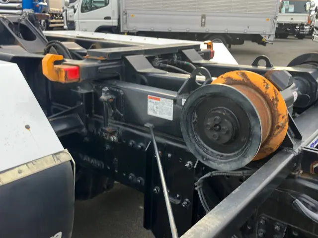 日野 プロフィア 2DG-FS1AJE(6x4)の写真10