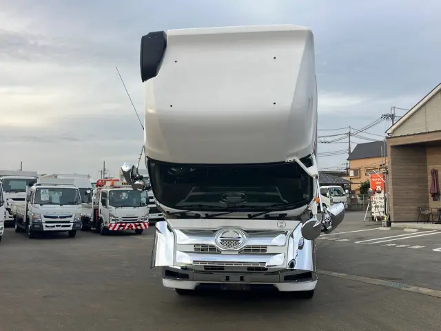 日野 プロフィア 2DG-FS1AJE(6x4)の写真20