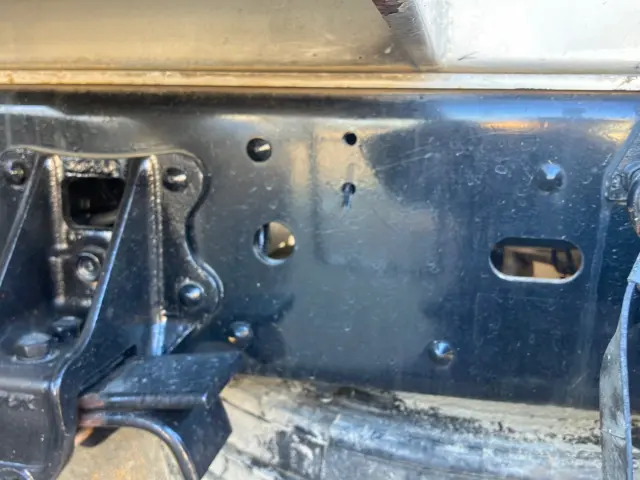 いすゞ フォワード LKG-FTR90S2(2WD)の写真14