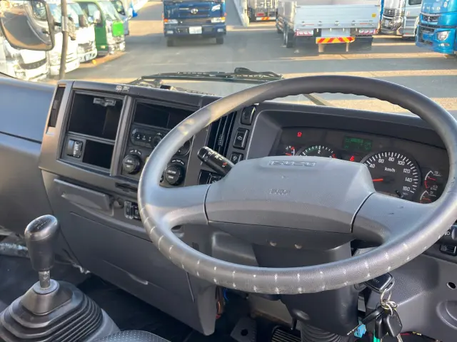 いすゞ フォワード LKG-FTR90S2(2WD)の写真21