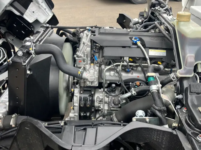 三菱 キャンター 2PG-FEB90(2WD)の写真14