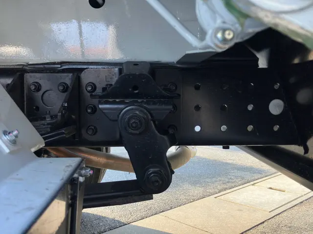 三菱 キャンター 2PG-FEB90(2WD)の写真11