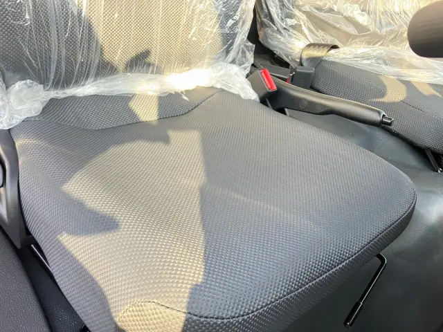 三菱 キャンター 2PG-FEB90(2WD)の写真16