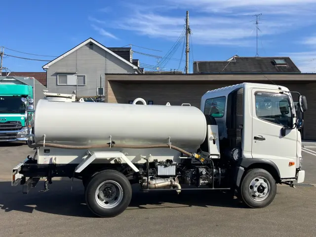 日野 レンジャー 2KG-FC2ABA(2WD)の写真6