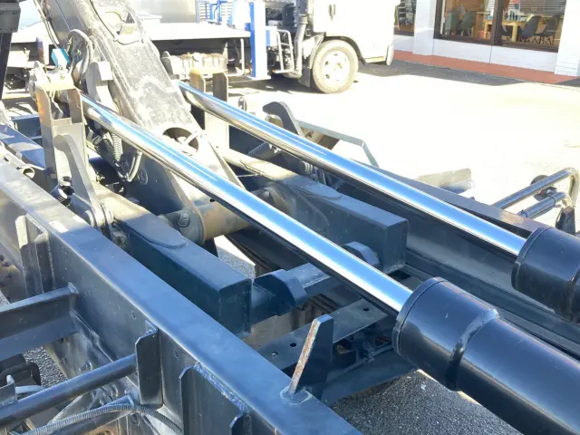 日野 レンジャー 2KG-FC2ABA(2WD)の写真9