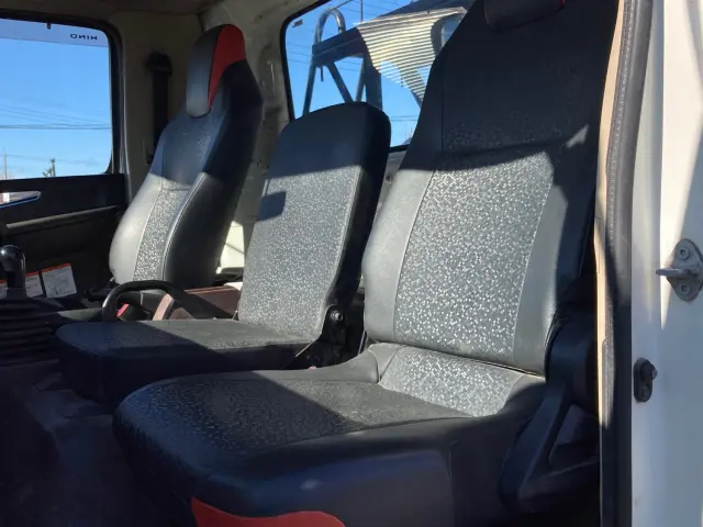 日野 レンジャー 2KG-FC2ABA(2WD)の写真16