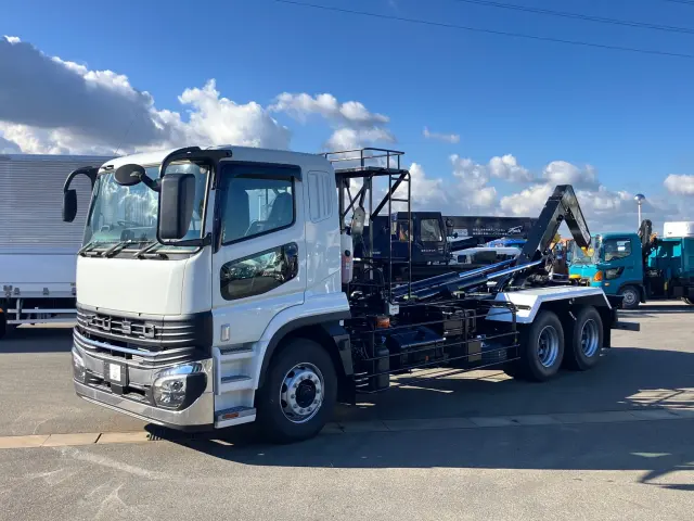 三菱 スーパーグレート 2PG-FV80VY(6x4)の写真1