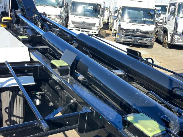 三菱 スーパーグレート 2PG-FV80VY(6x4)の写真8