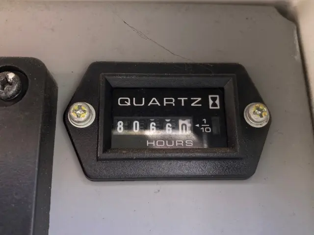 いすゞ エルフ TKG-NKR85AN(2WD)の写真9