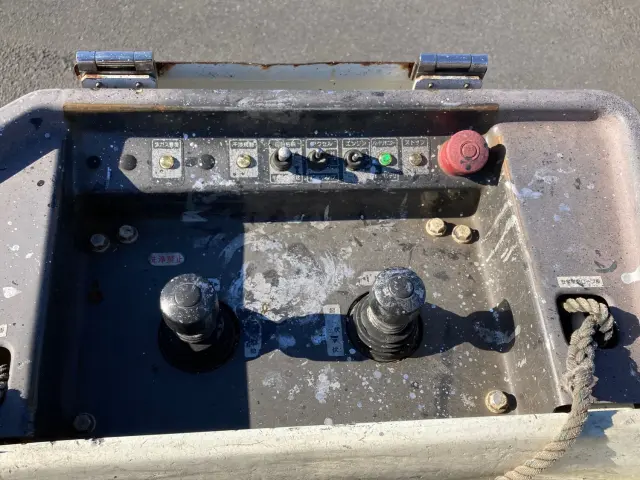 いすゞ エルフ TKG-NKR85AN(2WD)の写真11